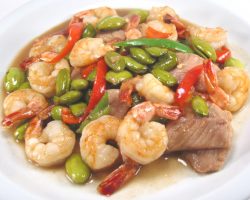 Pork and shrimp with fava beans