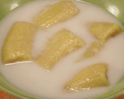 Thai banana in coconut milk